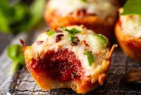 Zesty Pizza Poppers