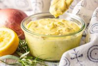 Silky Béarnaise Sauce for Perfect Steaks