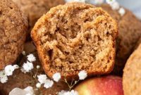 Homestyle Applesauce Muffins