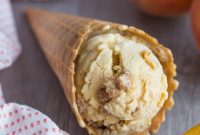 Golden Butter Peach Crumble Swirl