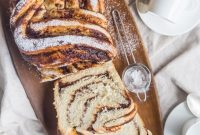 Swirled Cinnamon Apple Butter Loaf