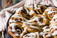 Festive Gingerbread Buns