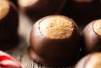 Peanut Butter Chocolate Buckeye Delights