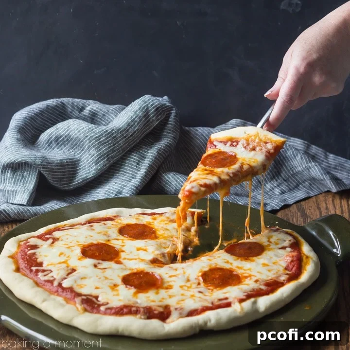 Delicious 30-minute homemade pizza, perfect for a quick family dinner. Features a golden crust and fresh toppings.