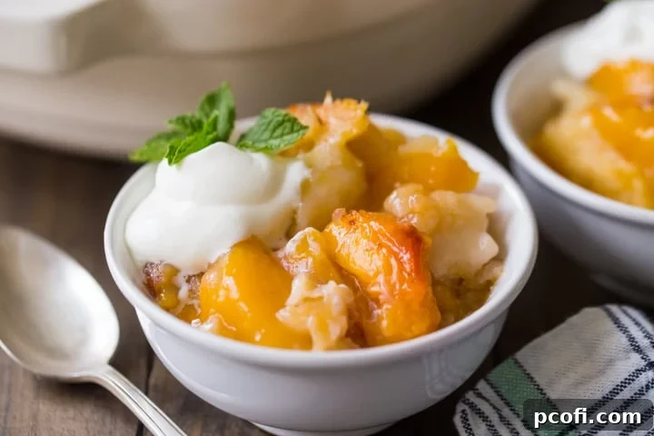Old-Fashioned Easy Peach Cobbler for Dessert
