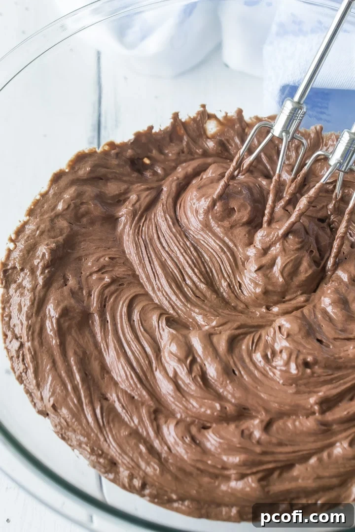 Best Chocolate Buttercream Recipe for Easy Decorating