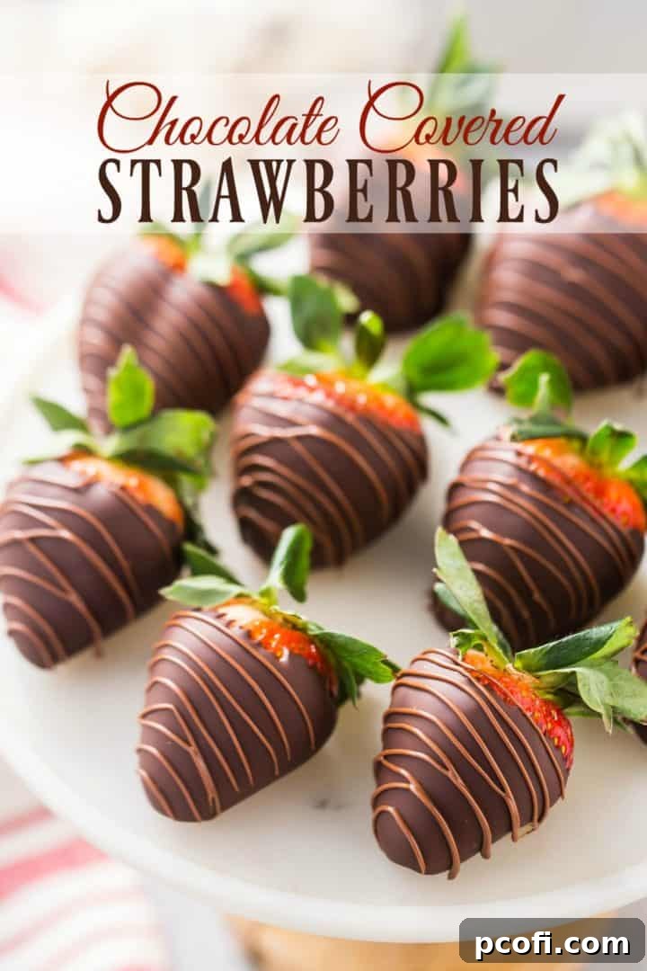 How to Decorate Chocolate Covered Strawberries with Drizzle