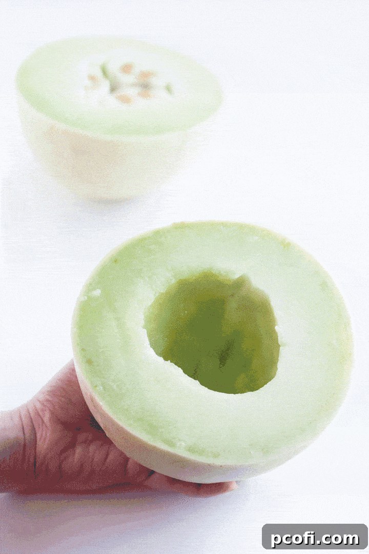 How to use a melon baller